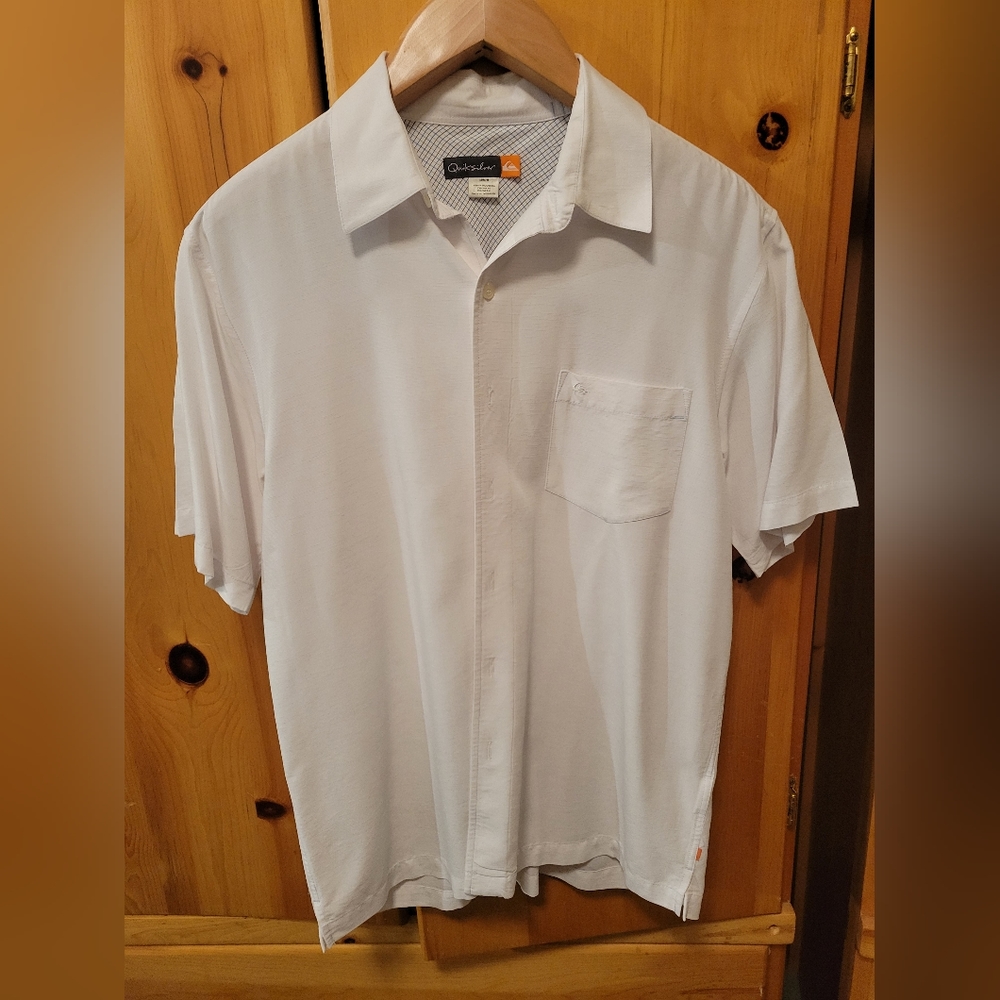 Quicksilver White Men's Medium Shirt